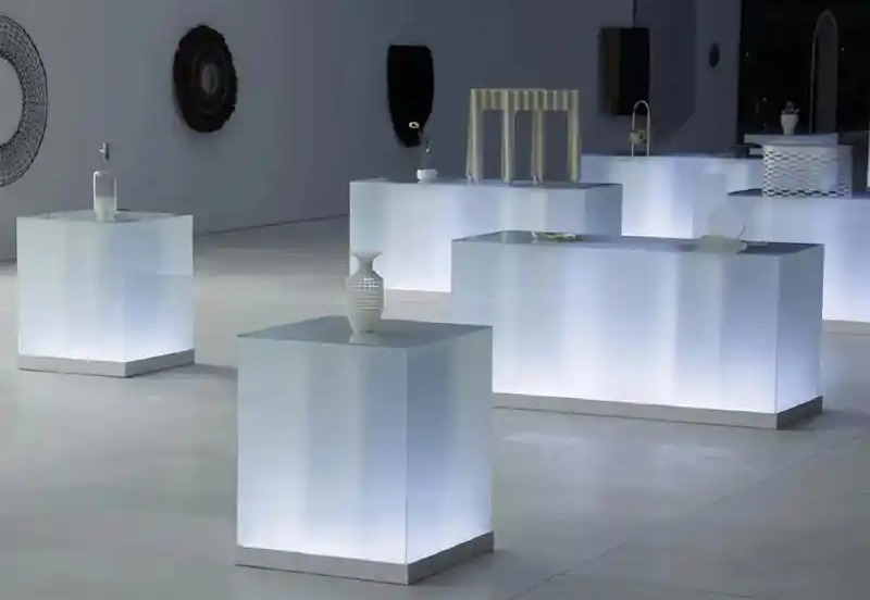 工业旅游 产品展示区：亚克力展台 、让展品自己“说话”的搜索结果_百度图片搜索