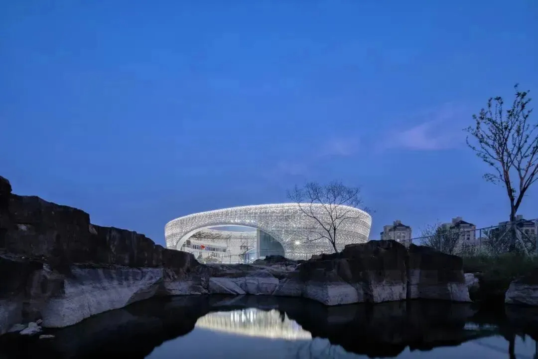 亚克力天窗,让建筑向上生长 (8) 亚克力天窗,让建筑向上生长 (8)